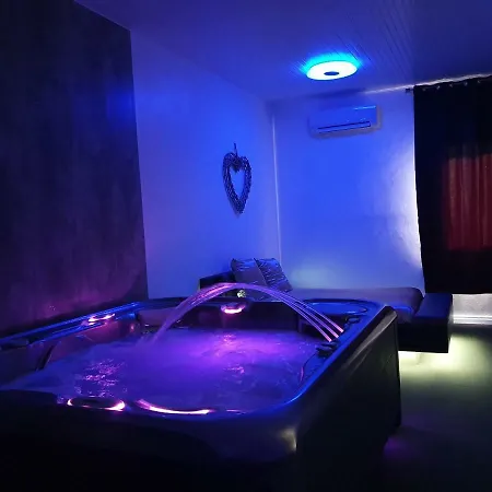 招待所 Les De Venus